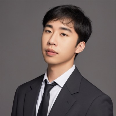 Portrait of Yixuan Elliot Xie, PhD Candidate in Biomedical Data Science